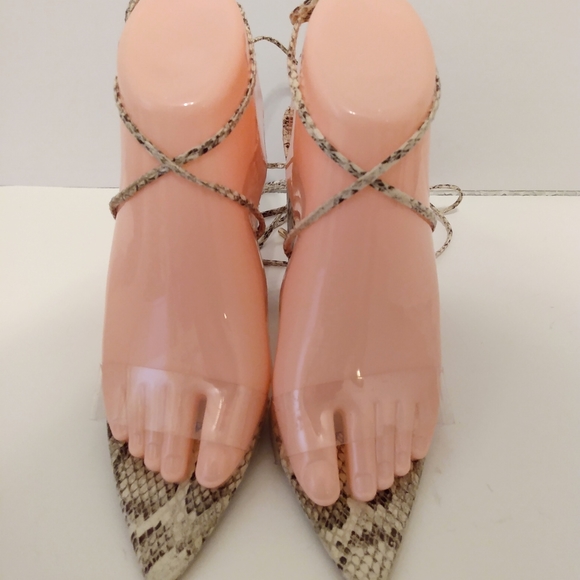 Pretty Little Thing Snake Print Strap Open Point Toe 4 1/4" Chunky Heels sz 5 - Picture 4 of 12